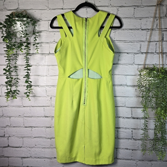 Greylin Apple Green Sheath Party Dress, Cutouts, Womens Med EUC - Picture 4 of 7